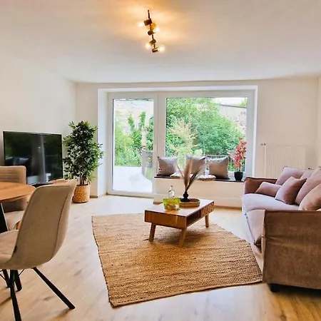 Select-home 4 - Geraeumig - Kueche - Netflix - Zentral Apartmán *