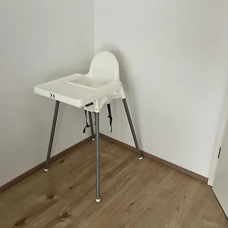 Select-home 4 - Geraeumig - Kueche - Netflix - Zentral Schwandorf in Bayern